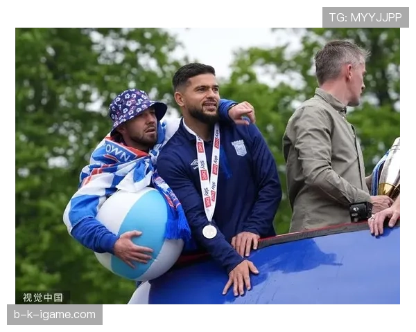 伊普斯维奇延续不败金身，强势复苏引领英超新风向