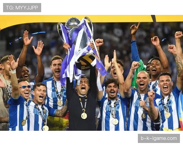 穆里尼奥携欧冠传奇经验，率队迎战新征途