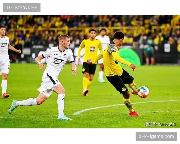 多特防线稳定性持续承压,对赛季竞争格局带来明显影响 多特防线稳定性持续承压,对赛季竞争格局带来明显影响