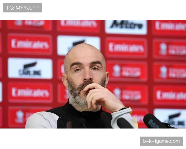 孙兴慜 vs 斯特林：顶级边锋的进攻效率与战术角色差距在哪？